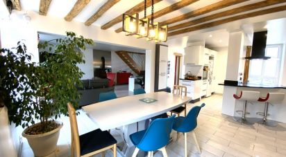 House 14 rooms of 315 m² in Faremoutiers (77515)