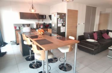 Apartment 3 rooms of 74 m² in Montlebon (25500)