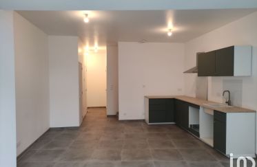 Appartement 4 pièces de 98 m² à Bourg-Argental (42220)