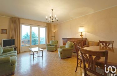 Apartment 3 rooms of 83 m² in Annecy (74000)