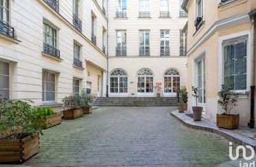 Apartment 3 rooms of 78 sq m in Paris (75009)