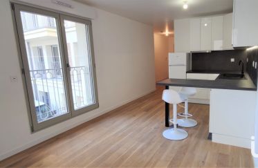 Appartement 2 pièces de 45 m² à Clamart (92140)