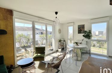 Appartement 3 pièces de 61 m² à Nantes (44200)