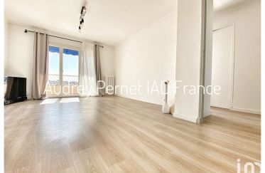 Apartment 3 rooms of 54 sq m in Toulon (83000)