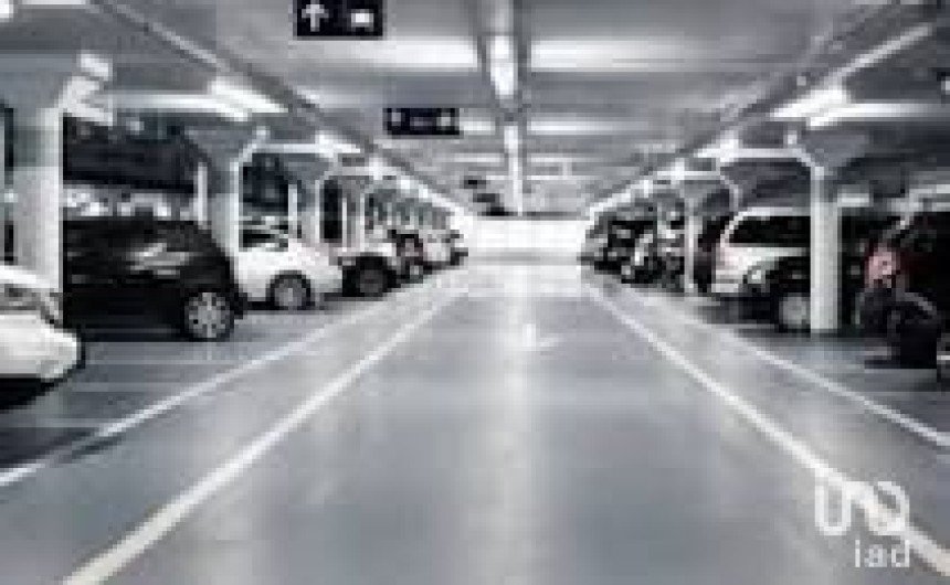 Parking/garage/box de 23 m² à Margny-lès-Compiègne (60280)