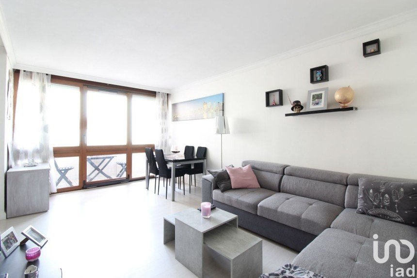 Apartment 4 rooms of 81 m² in Chilly-Mazarin (91380)