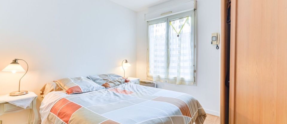 Apartment 5 rooms of 98 m² in Sceaux (92330)