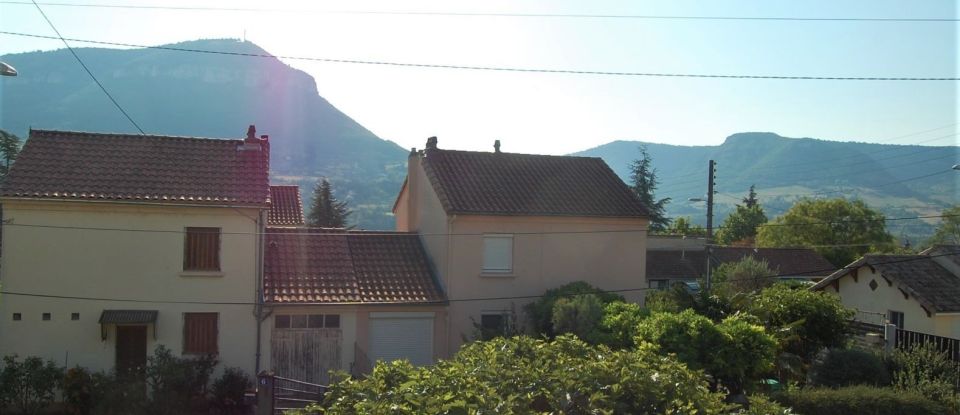 House 4 rooms of 80 m² in Millau (12100)