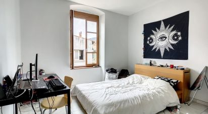 Appartement 3 pièces de 86 m² à Maclas (42520)