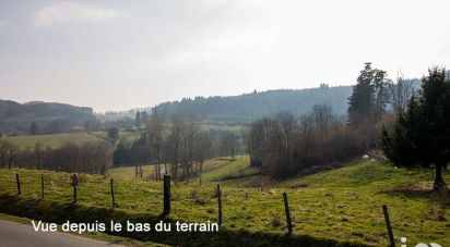 Land of 2,200 m² in Thiolières (63600)