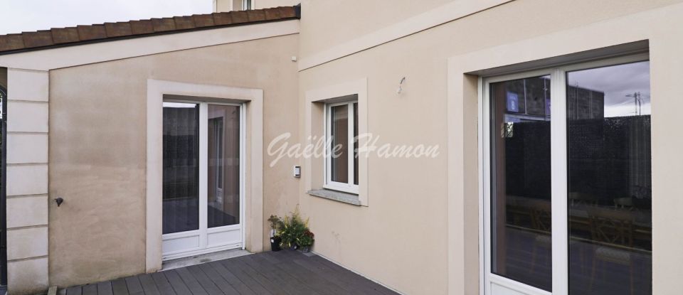 Traditional house 5 rooms of 125 m² in Bezons (95870)