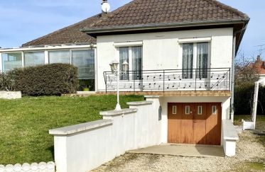 House 4 rooms of 115 m² in Vitry-le-François (51300)