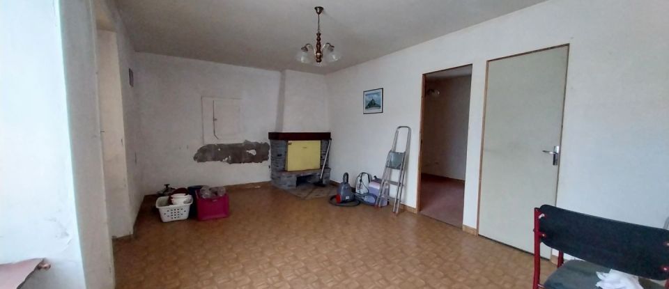 Maison 3 pièces de 78 m² à Aucey-la-Plaine (50170)
