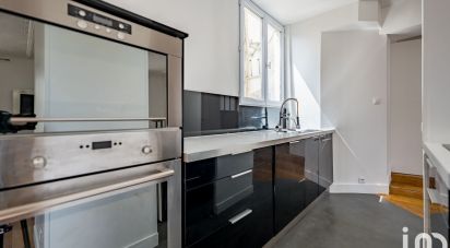 Apartment 4 rooms of 83 sq m in Paris (75018)