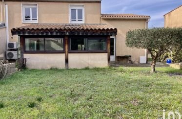 House 6 rooms of 155 m² in Aramon (30390)