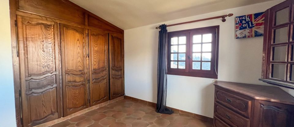 House 10 rooms of 230 m² in Santa-Reparata-di-Balagna (20220)