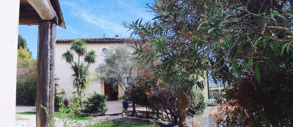 House 7 rooms of 175 m² in Pézenas (34120)
