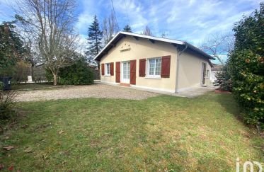 House 3 rooms of 87 m² in Pessac (33600)