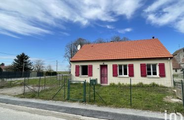House 4 rooms of 73 m² in Pierre-Morains (51130)