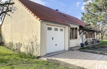 House 5 rooms of 98 m² in Courtisols (51460)
