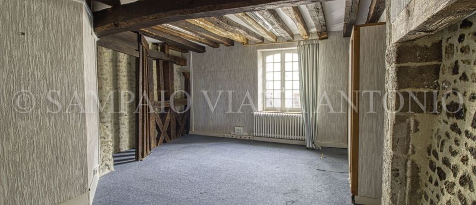 Building in Pithiviers (45300) of 213 m²