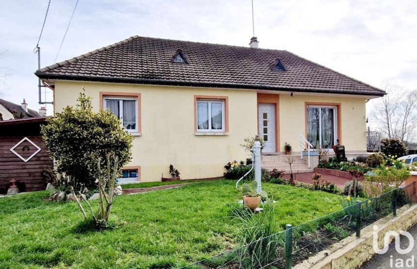 House 5 rooms of 86 m² in Louverné (53950)