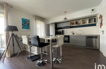 Appartement 4 pièces de 82 m² à Eysines (33320)