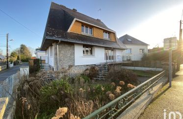 House 6 rooms of 125 m² in Brech (56400)