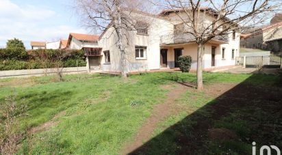 House 6 rooms of 214 m² in Blanzat (63112)