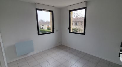 Apartment 4 rooms of 80 m² in Gradignan (33170)