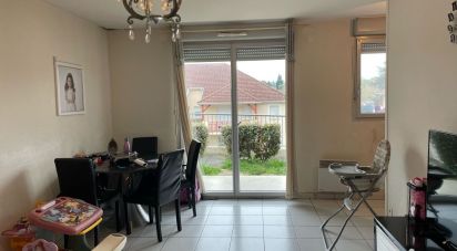 Apartment 2 rooms of 46 m² in Orthez (64300)