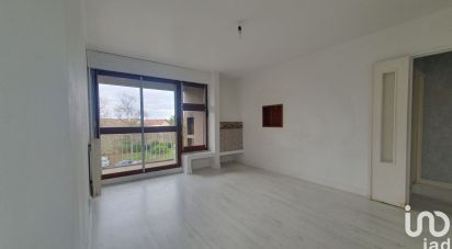 Apartment 2 rooms of 49 m² in Fresnes (94260)