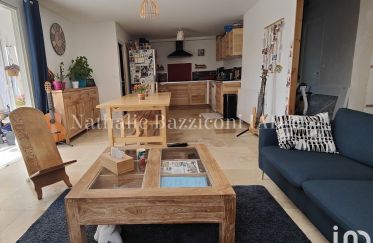 House 5 rooms of 98 m² in Le Pradet (83220)