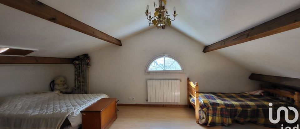 House 4 rooms of 93 m² in Tremblay-en-France (93290)