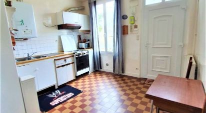 Maison traditionnelle 5 pièces de 110 m² à Saulnières (28500)
