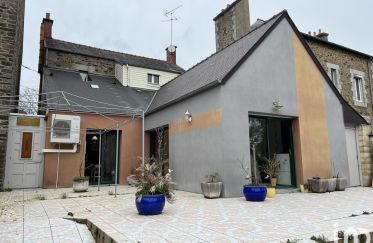 House 4 rooms of 114 m² in Fougères (35300)