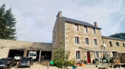 Country house 7 rooms of 175 sq m in Saint-Alban-sur-Limagnole (48120)