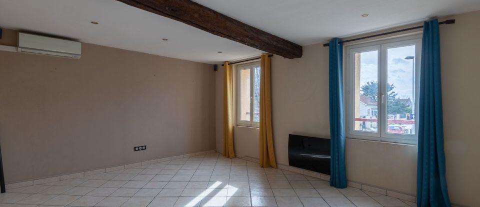 House 5 rooms of 110 m² in Chanteloup-les-Vignes (78570)