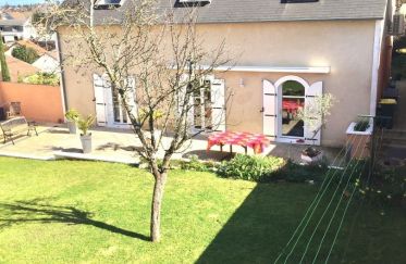 House 6 rooms of 135 m² in Bourges (18000)