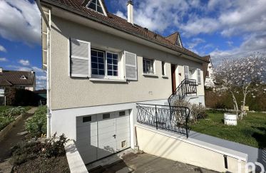 House 7 rooms of 160 m² in Égly (91520)