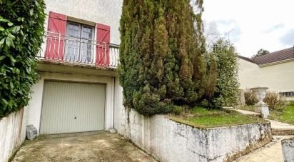 House 5 rooms of 122 m² in Sermaise (91530)