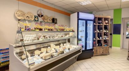 Retail property of 45 m² in Chasseneuil-sur-Bonnieure (16260)
