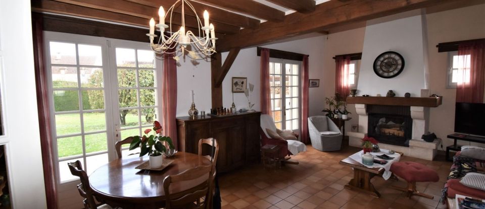 House 6 rooms of 128 m² in Barbery (60810)
