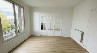 Apartment 3 rooms of 55 m² in Montmorency (95160)