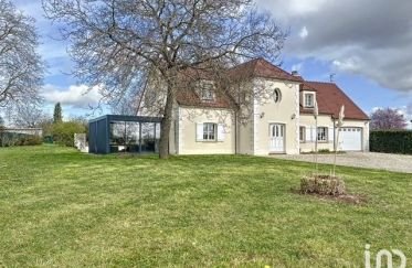 House 5 rooms of 201 m² in Brienon-sur-Armançon (89210)