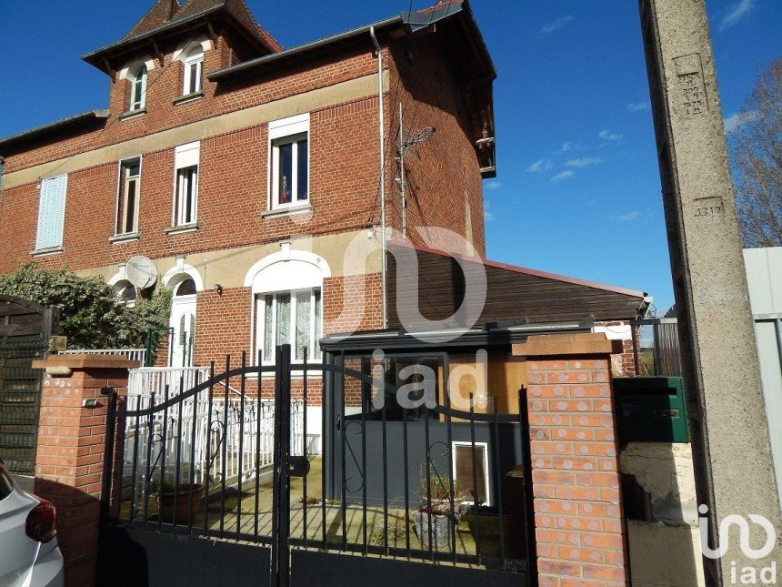 House 2 rooms of 100 m² in Aveluy (80300)