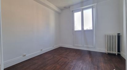 Appartement 3 pièces de 86 m² à Sedan (08200)