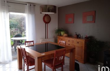 House 5 rooms of 100 m² in Rospez (22300)