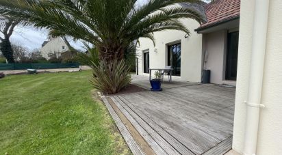 House 7 rooms of 150 m² in Lannion (22300)