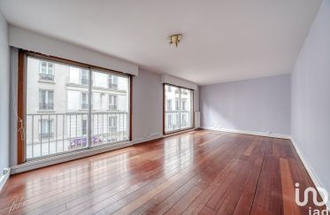 Apartment 3 rooms of 68 sq m in Paris (75018)